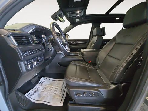 Certified 2024 GMC Yukon XL Denali w/ Denali Reserve Package AWD/4WD image 11