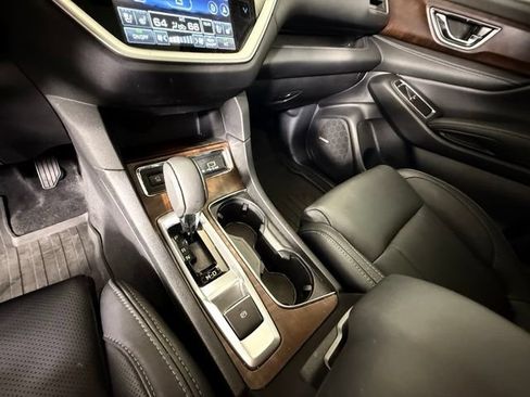 Used 2025 Subaru Ascent Touring w/ Popular Package #2 AWD/4WD image 24