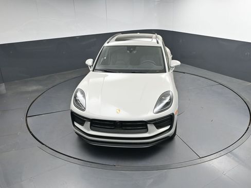 New 2026 Porsche Macan S AWD/4WD image 40