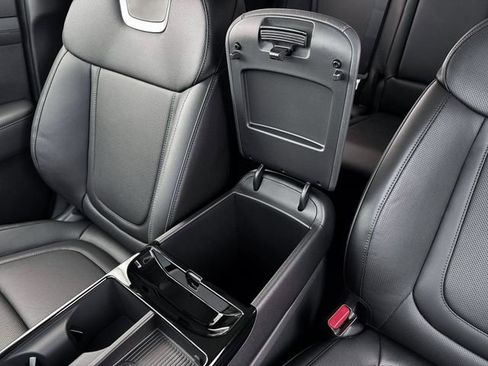 New 2026 Hyundai Tucson Limited image 18