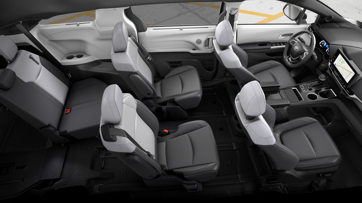 New 2026 Toyota Sienna XSE AWD/4WD image 4