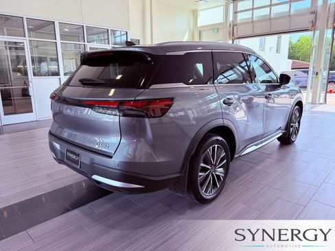Used 2026 INFINITI QX60 Luxe FWD image 5