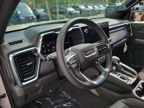 New 2026 GMC Canyon Elevation w/ Convenience Package RWD image 19