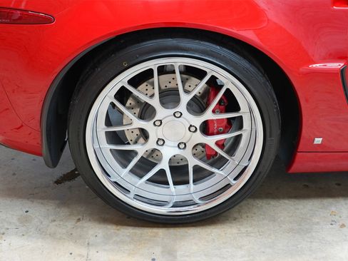 Used 2006 Chevrolet Corvette Z06 w/ Preferred Equipment Group RWD image 59