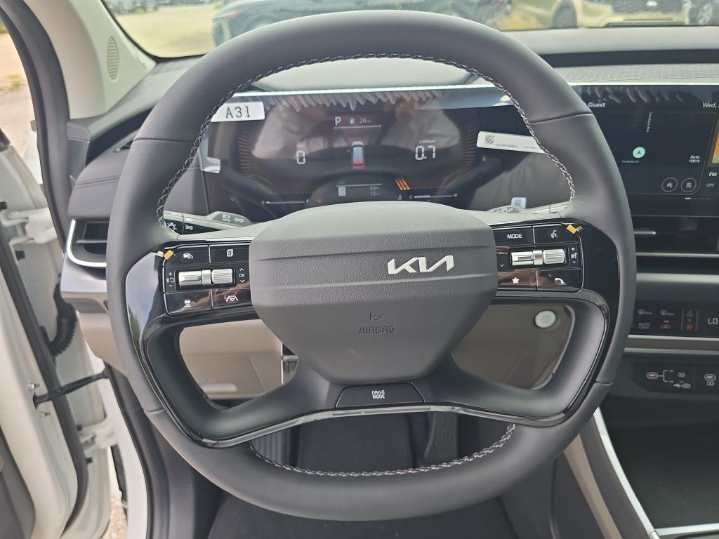 New 2027 Kia Carnival FWD image 29