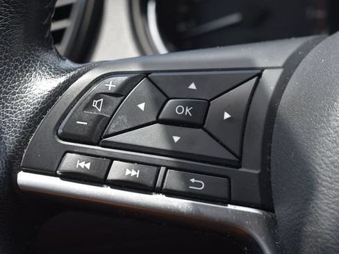 Used 2020 Nissan Rogue SV AWD/4WD image 30
