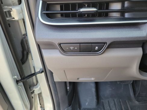 Used 2025 Kia Carnival SX FWD image 26