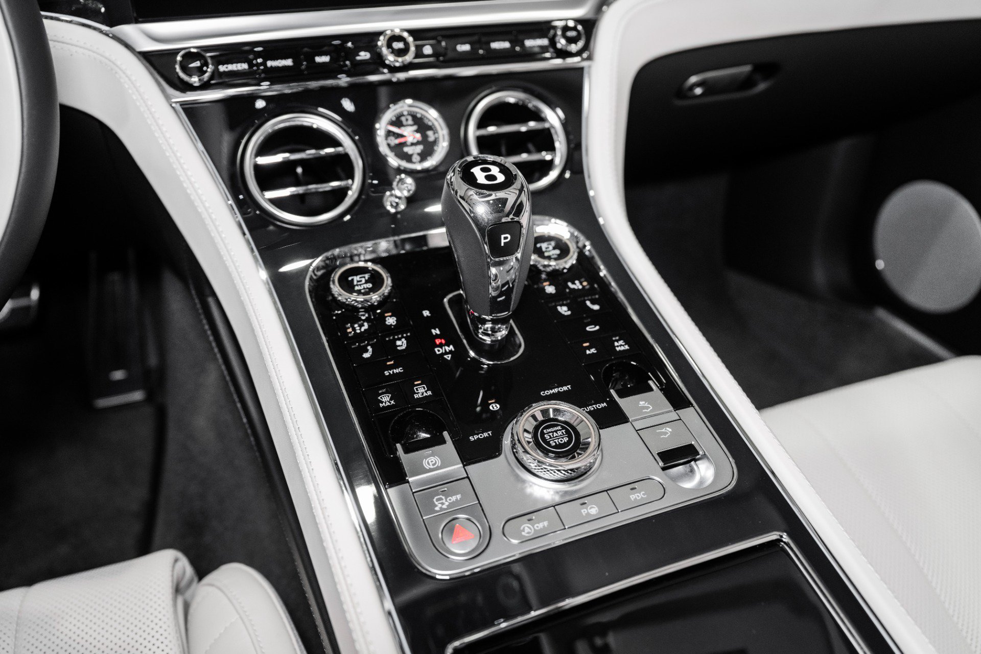 Certified 2023 Bentley Continental GT Azure AWD/4WD image 34
