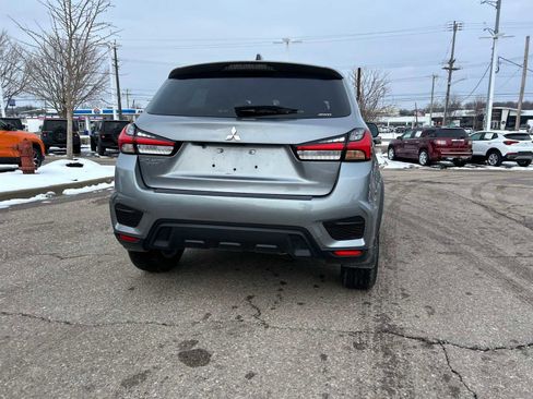 Used 2023 Mitsubishi Outlander Sport ES image 19