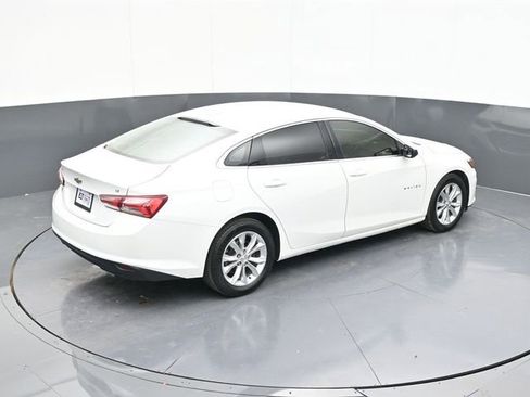 Used 2021 Chevrolet Malibu LT image 57