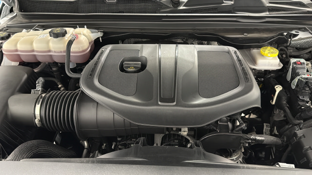 Used 2025 RAM 1500 Big Horn AWD/4WD image 25