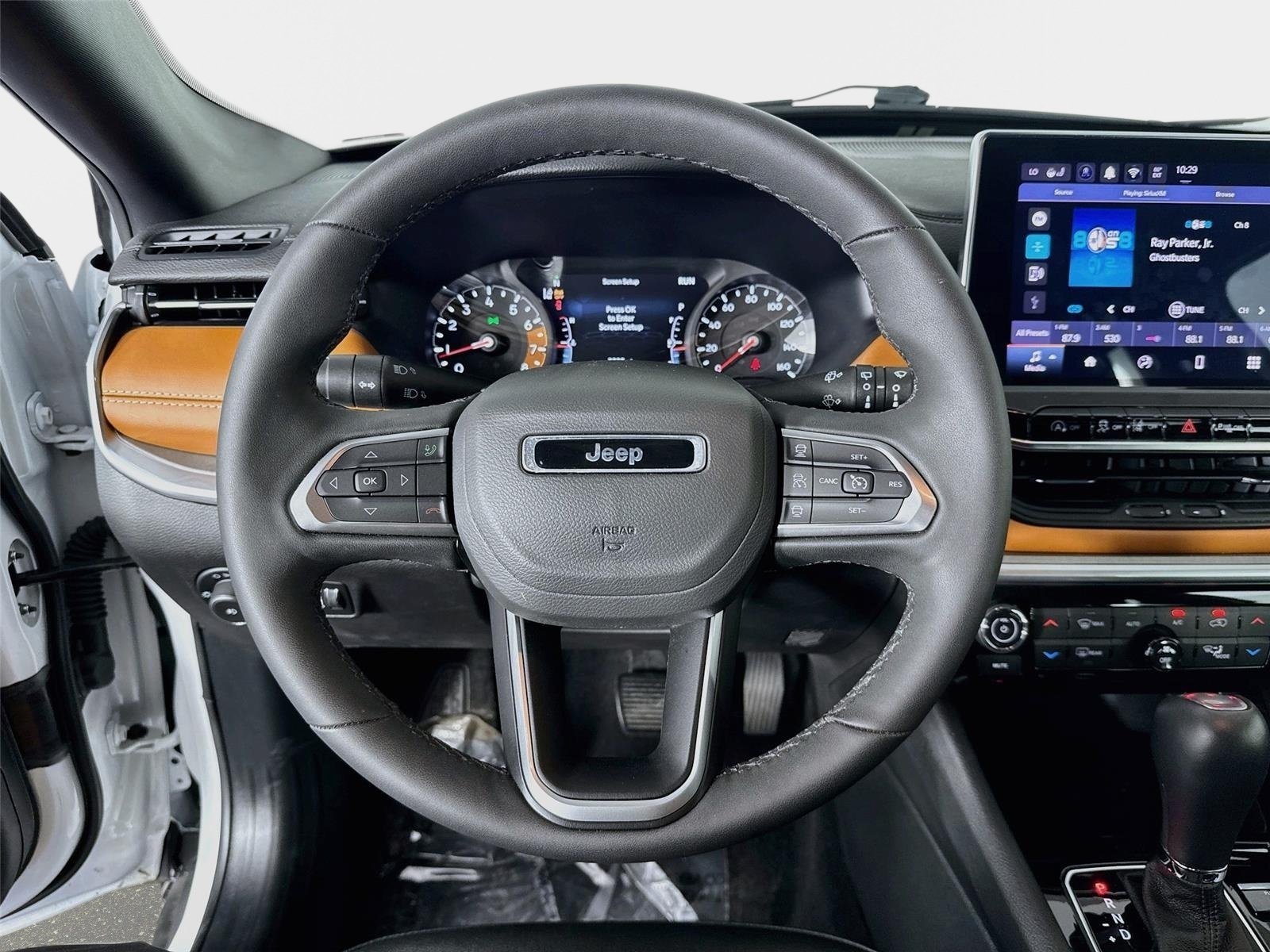 Used 2025 Jeep Compass Limited AWD/4WD image 12