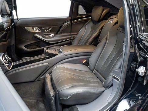 Used 2020 Mercedes-Benz Maybach S 650 image 44