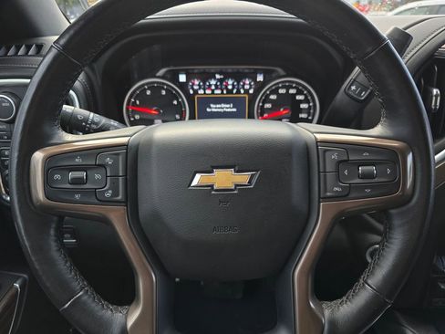 Used 2023 Chevrolet Silverado 3500 High Country image 24