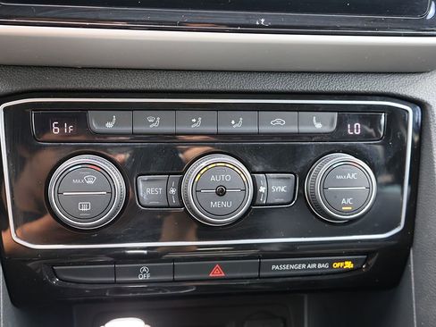 Used 2022 Volkswagen Atlas SE AWD/4WD image 50