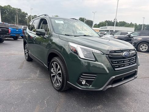 Used 2024 Subaru Forester Limited AWD/4WD image 4