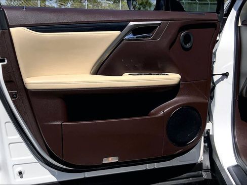 Used 2020 Lexus RX 350 w/ Accessory Package image 20