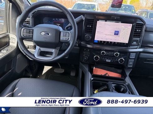 New 2026 Ford F250 Lariat w/ Black Appearance Package AWD/4WD image 15