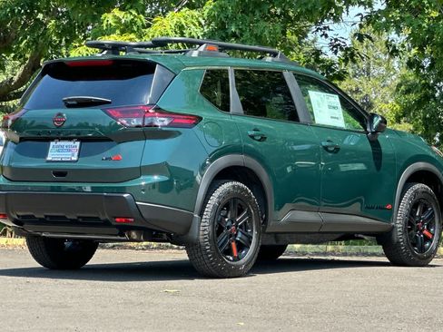 New 2026 Nissan Rogue SV AWD/4WD image 2