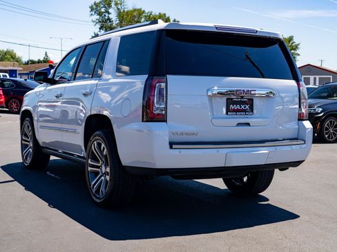 Used 2019 GMC Yukon Denali w/ Denali Ultimate Package AWD/4WD image 14