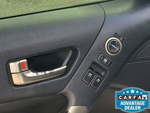 Used 2014 Hyundai Genesis 3.8 image 46