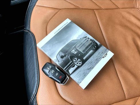 Used 2016 Ford F150 Limited image 14