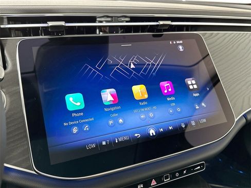 Used 2025 Mercedes-Benz E 350 Sedan image 15