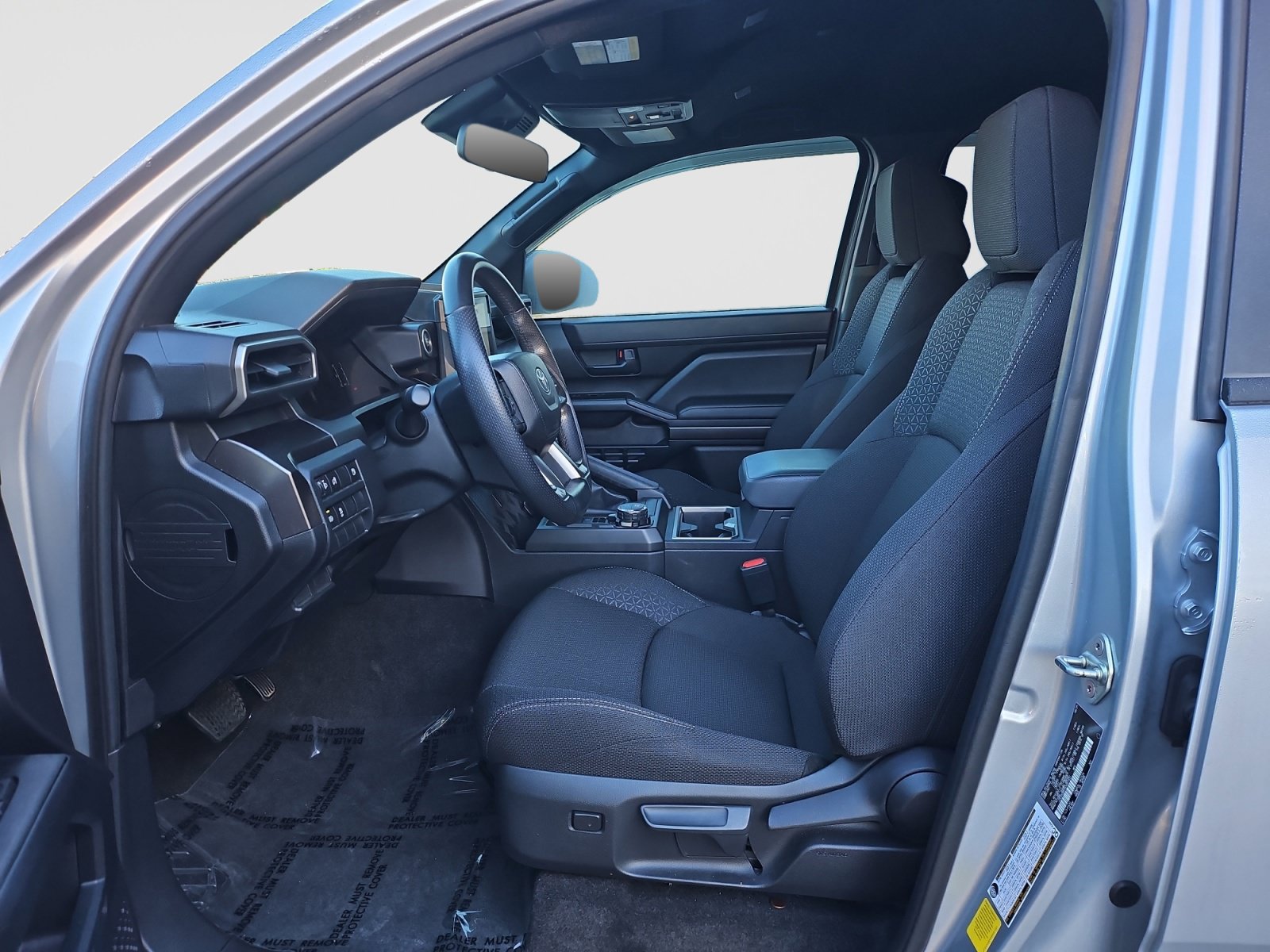 Used 2025 Toyota 4Runner SR5 AWD/4WD image 22