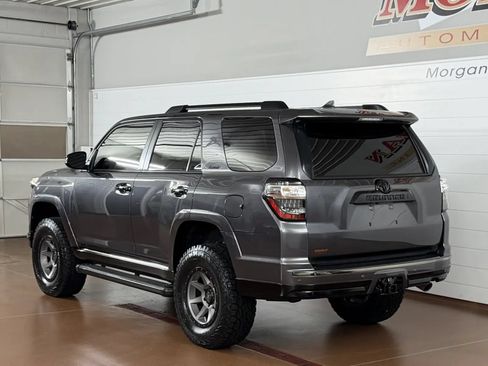 Used 2021 Toyota 4Runner Nightshade AWD/4WD image 5