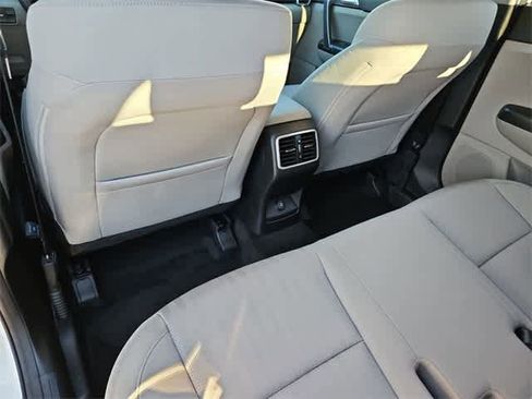 Used 2022 Kia Sportage LX image 17