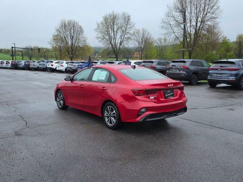 Certified 2023 Kia Forte LXS FWD image 6
