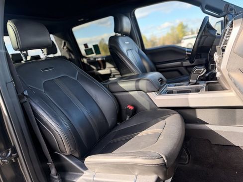 Used 2015 Ford F150 Platinum w/ Equipment Group 701A Luxury image 11