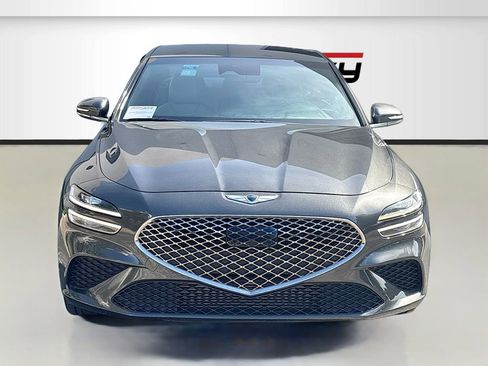 Used 2022 Genesis G70 3.3T RWD image 2