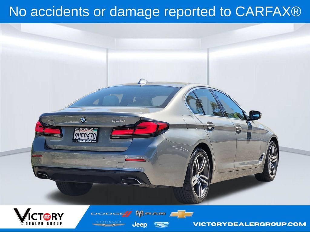 Used 2023 BMW 530i xDrive w/ Premium Package AWD/4WD image 5