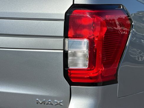 Used 2024 Ford Expedition Max XLT image 28