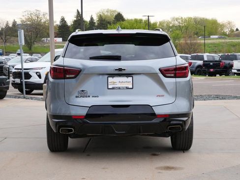 Used 2025 Chevrolet Blazer RS w/ Enhanced Convenience Package AWD/4WD image 6