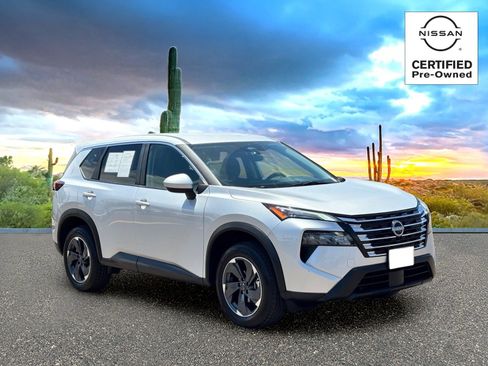 Certified 2025 Nissan Rogue SV FWD image 7