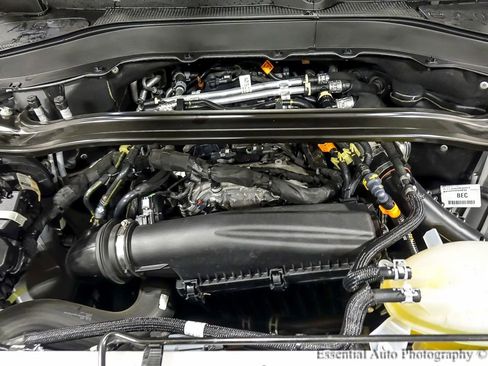 Used 2025 Ford Explorer Platinum w/ LUX Leather Package image 29