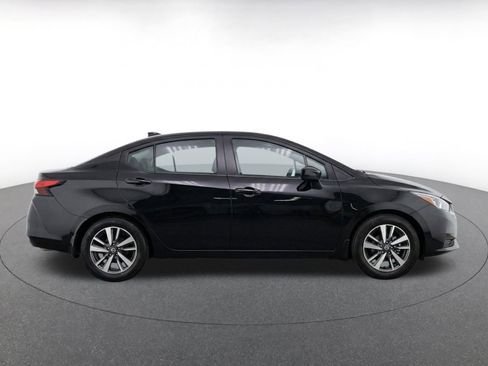 Used 2025 Nissan Versa SV FWD image 10
