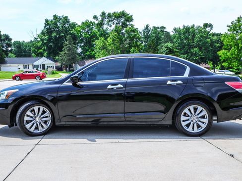 Used 2011 Honda Accord EX-L image 4