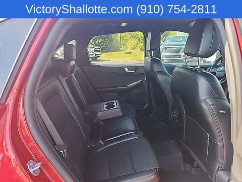 Used 2025 Ford Escape ST-Line w/ Tech Pack #1 FWD image 34