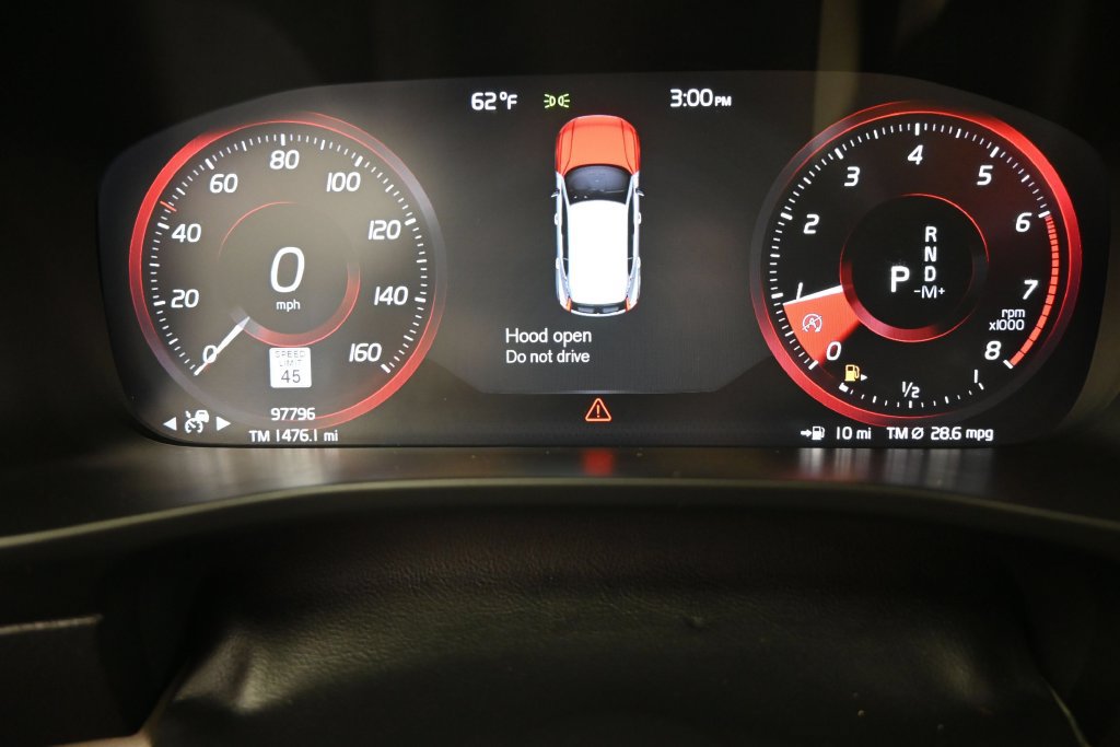 Used 2019 Volvo XC40 T4 Momentum FWD image 16