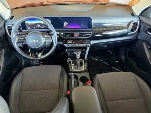 Used 2024 Kia Seltos S FWD image 18