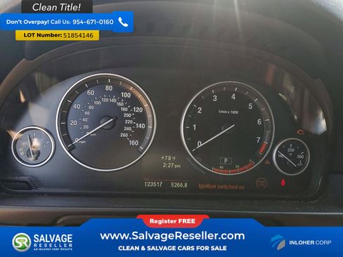 Used 2013 BMW 528i xDrive Sedan AWD/4WD image 12