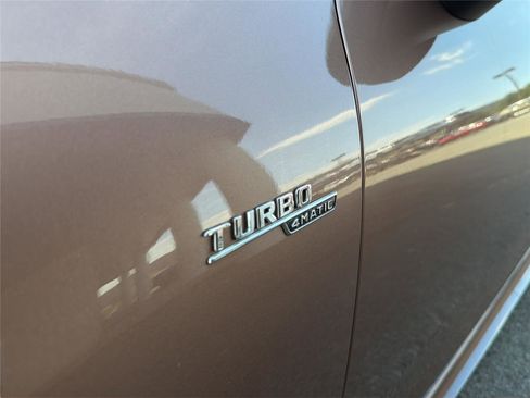 Used 2021 Mercedes-Benz CLA 35 AMG 4MATIC image 31