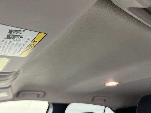 Used 2024 Mitsubishi Eclipse Cross AWD image 25