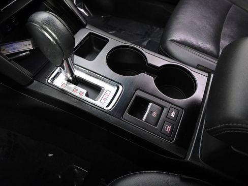 Used 2016 Subaru Outback 2.5i Limited image 31