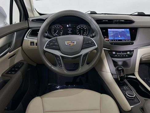 Used 2024 Cadillac XT5 Premium Luxury FWD image 23