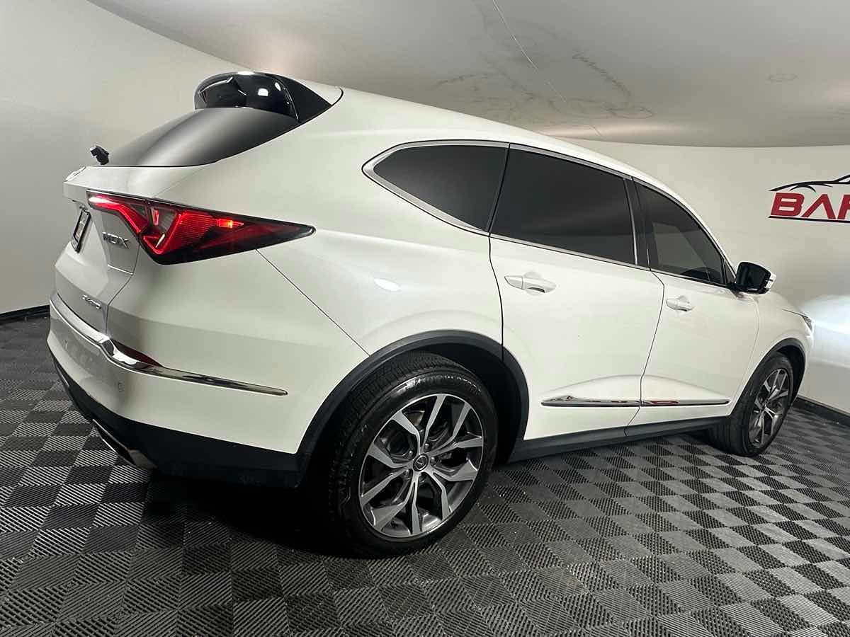 Used 2022 Acura MDX w/ Technology Package AWD/4WD image 10