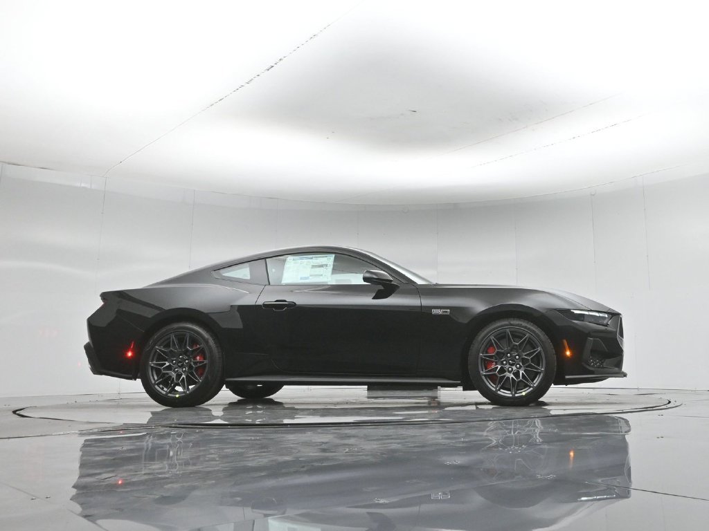 New 2026 Ford Mustang GT Premium w/ GT Performance Package RWD image 45